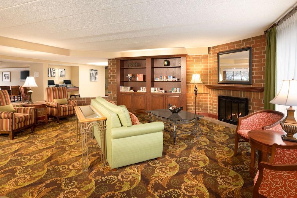 Hotel Wingate By Wyndham Lincoln Airport East Zewnętrze zdjęcie