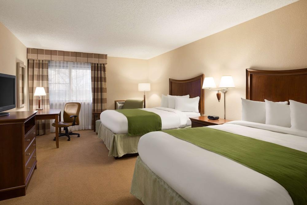 Hotel Wingate By Wyndham Lincoln Airport East Zewnętrze zdjęcie