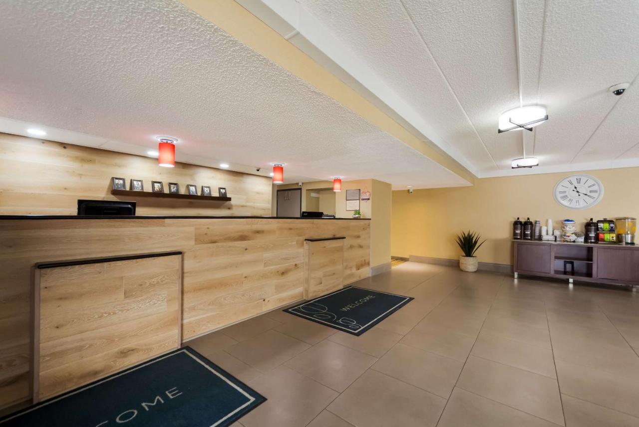 Hotel Wingate By Wyndham Lincoln Airport East Zewnętrze zdjęcie