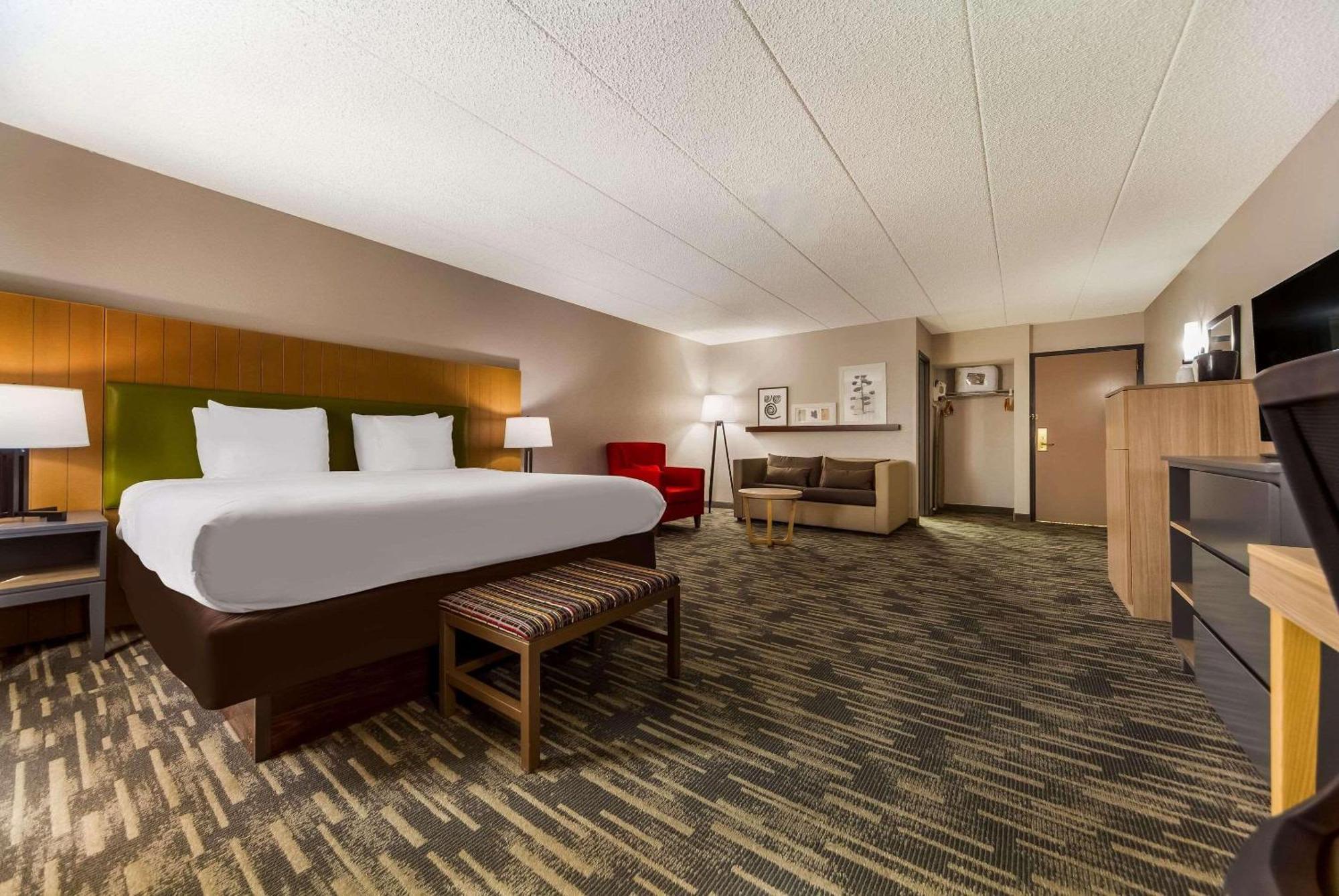 Hotel Wingate By Wyndham Lincoln Airport East Zewnętrze zdjęcie