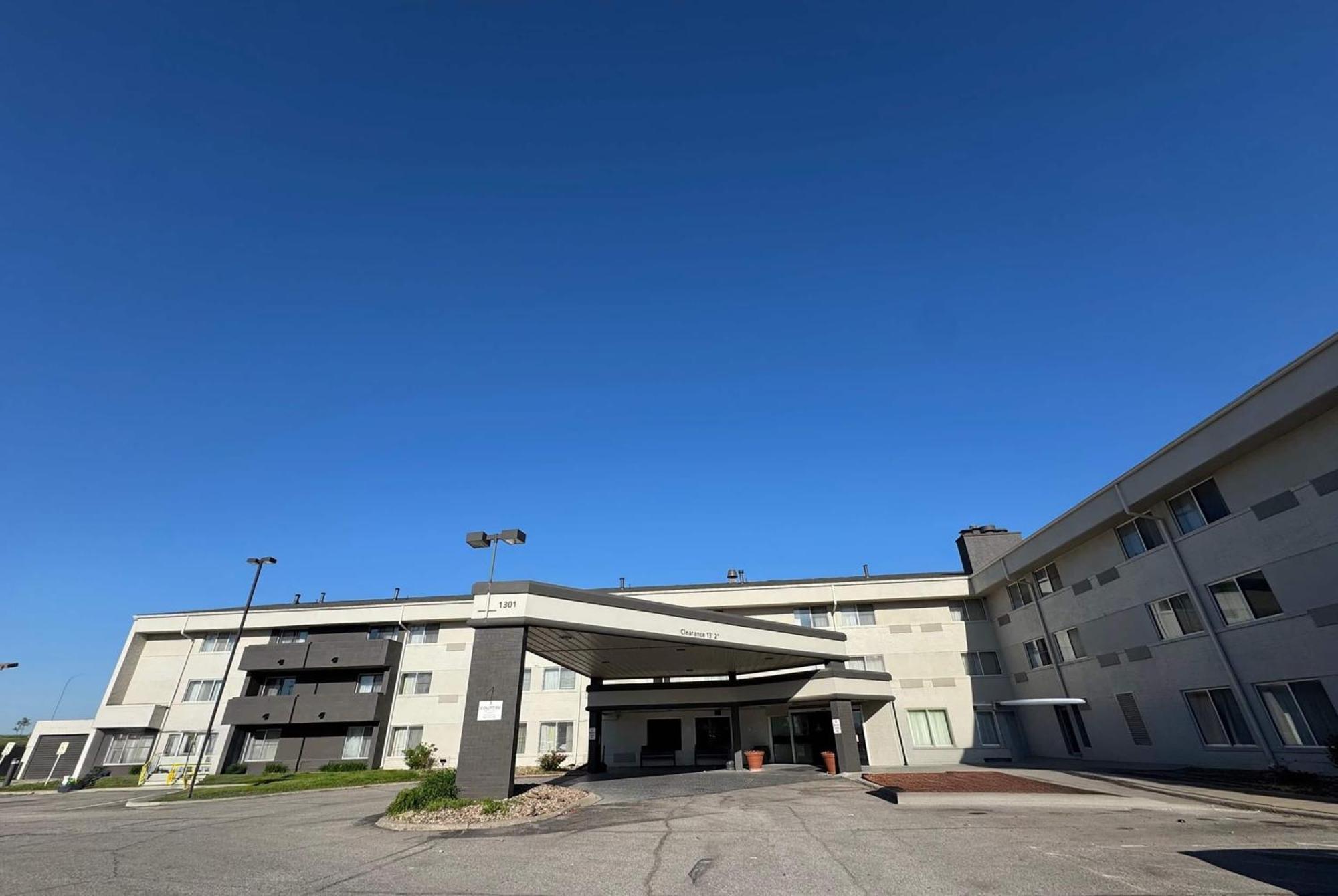 Hotel Wingate By Wyndham Lincoln Airport East Zewnętrze zdjęcie